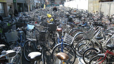 bicycles in tokyo